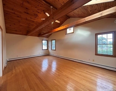 22 Cedar Street - Photo Thumbnail 14