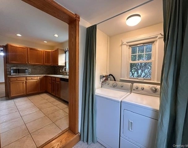 22 Cedar Street - Photo Thumbnail 13