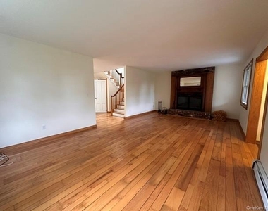 22 Cedar Street - Photo Thumbnail 9