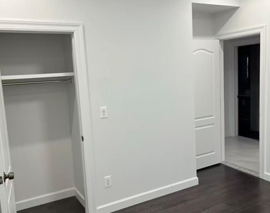 6139 231st Street - Photo Thumbnail 9