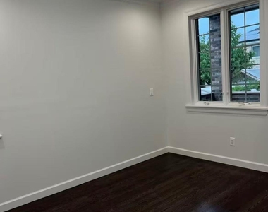6139 231st Street - Photo Thumbnail 13