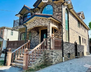 6139 231st Street - Photo Thumbnail 5