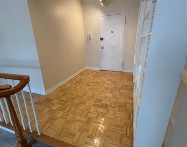 9810 64th Avenue - Photo Thumbnail 2