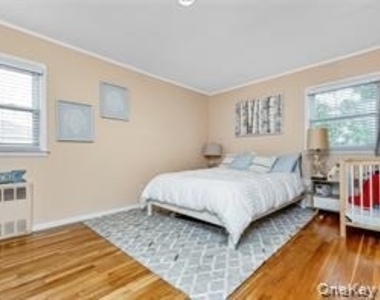 625 E Beech Street - Photo Thumbnail 13