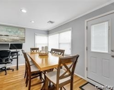 625 E Beech Street - Photo Thumbnail 3