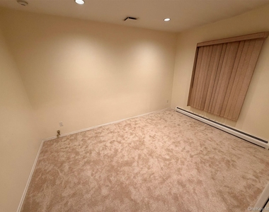 1 Somner Drive - Photo Thumbnail 14