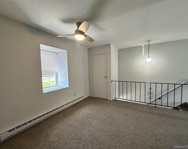 101 Sylvan - Photo Thumbnail 4