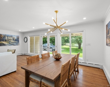 467 Hempstead - Photo Thumbnail 5