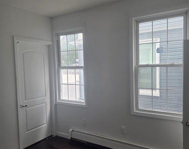 91-32 116th Street - Photo Thumbnail 3