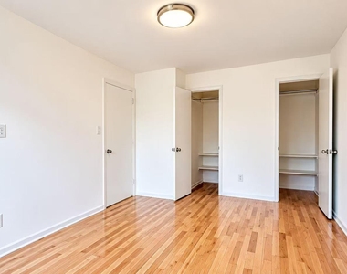 6229 102nd Street - Photo Thumbnail 1