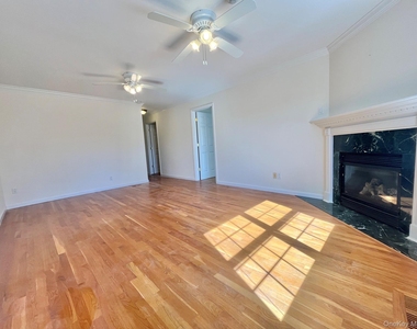 153 Montgomery Avenue - Photo Thumbnail 2