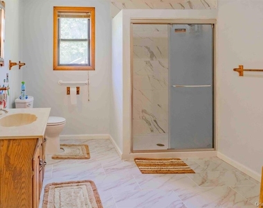 70 Brigham Lane - Photo Thumbnail 7