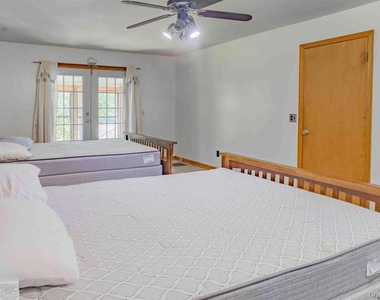 70 Brigham Lane - Photo Thumbnail 10