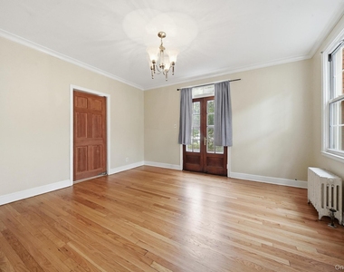 45 Tennyson Avenue - Photo Thumbnail 21