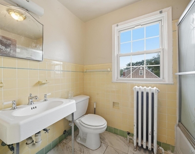45 Tennyson Avenue - Photo Thumbnail 18