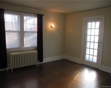 80 Edgewood Avenue - Photo Thumbnail 11
