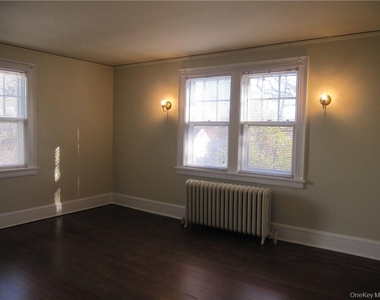 80 Edgewood Avenue - Photo Thumbnail 9