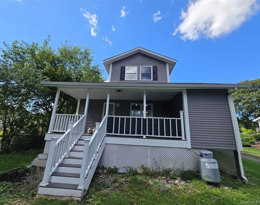300 A Lakeside Road - Photo Thumbnail 18
