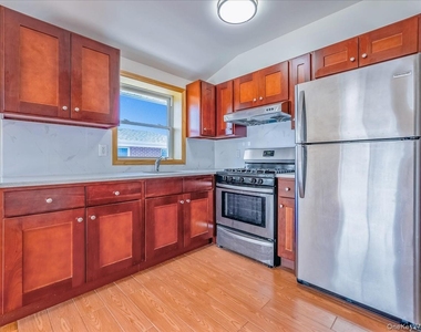 220-09 64th Avenue - Photo Thumbnail 3