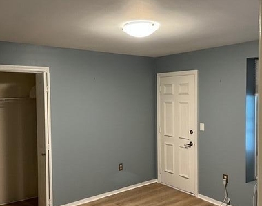 148 Lancaster Street - Photo Thumbnail 11