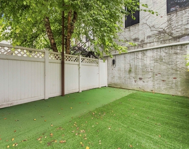 297 3rd Avenue - Photo Thumbnail 17