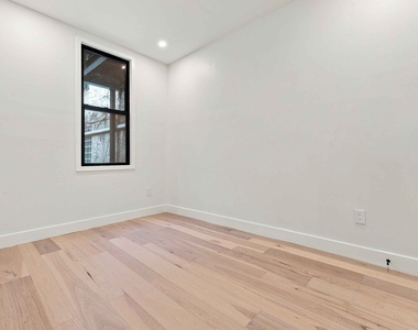297 3rd Avenue - Photo Thumbnail 6