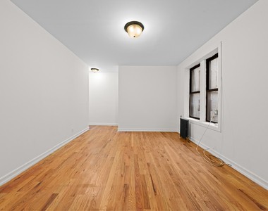 49 E 17th Street - Photo Thumbnail 1