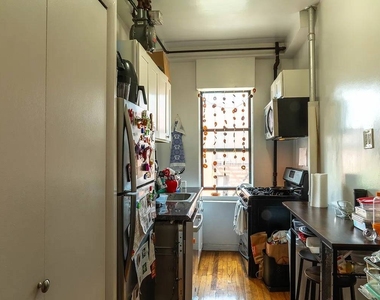 401 W 47th Street - Photo Thumbnail 18