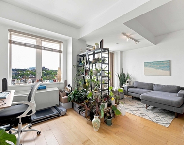 343 4th Avenue - Photo Thumbnail 1