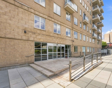 343 4th Avenue - Photo Thumbnail 8