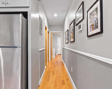 457 Lafayette Avenue - Photo Thumbnail 4