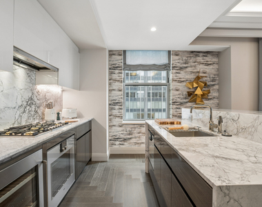 303 Park Avenue - Photo Thumbnail 11
