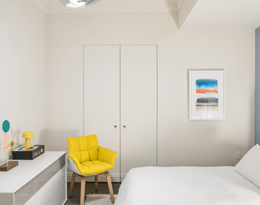 303 Park Avenue - Photo Thumbnail 1