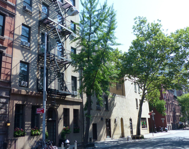 161 W 10th Street - Photo Thumbnail 19