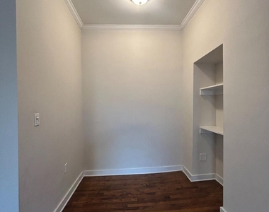 161 W 10th Street - Photo Thumbnail 11