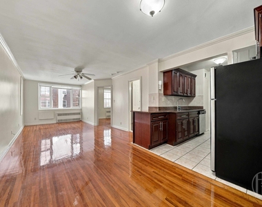 88-25 153rd Street - Photo Thumbnail 1