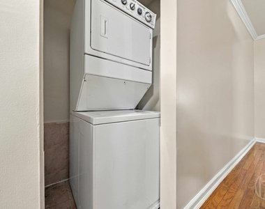 88-25 153rd Street - Photo Thumbnail 9