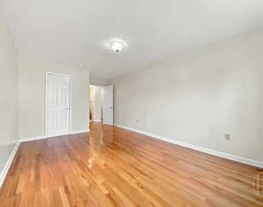 88-25 153rd Street - Photo Thumbnail 3
