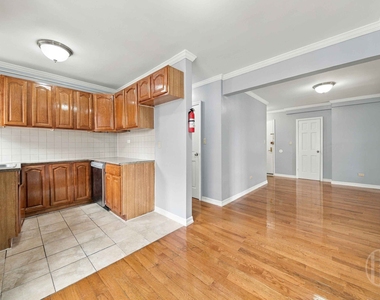 51-25 Van Kleeck Street - Photo Thumbnail 10