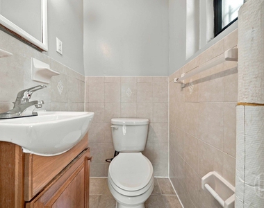 51-25 Van Kleeck Street - Photo Thumbnail 14
