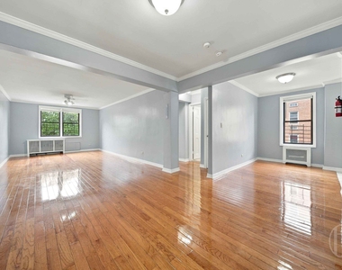 51-25 Van Kleeck Street - Photo Thumbnail 3