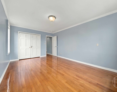 51-25 Van Kleeck Street - Photo Thumbnail 8