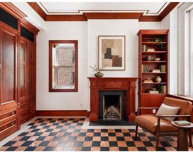 129 E 17th Street - Photo Thumbnail 7