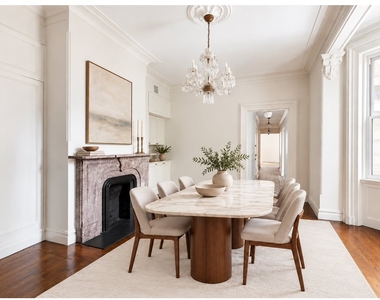 129 E 17th Street - Photo Thumbnail 3