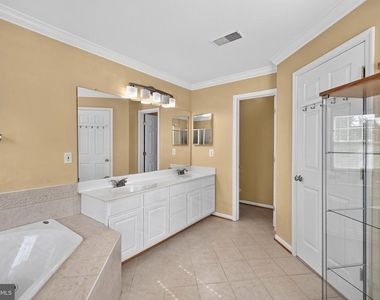 16936 Jed Forest Lane - Photo Thumbnail 26