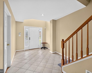 16936 Jed Forest Lane - Photo Thumbnail 9