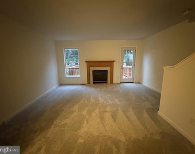 2085 Stargrass Court - Photo Thumbnail 8