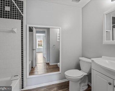 2904 Madeira Court - Photo Thumbnail 24