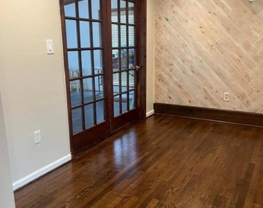 14510 Darbydale Avenue - Photo Thumbnail 5