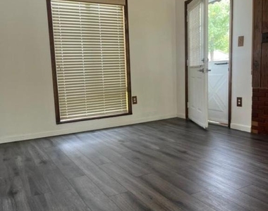 14510 Darbydale Avenue - Photo Thumbnail 9
